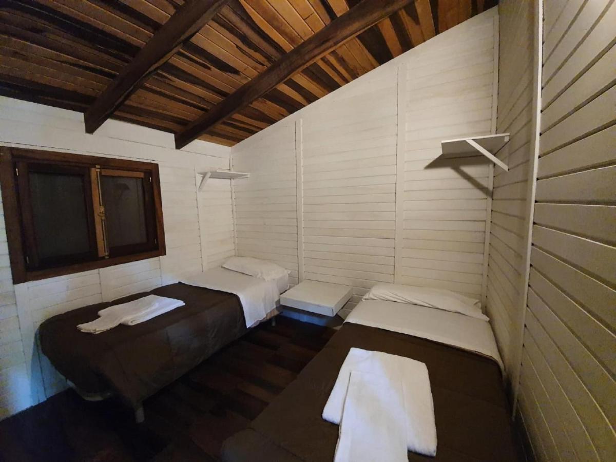 Appealing Mobile In With Terrace Vakantiehuis