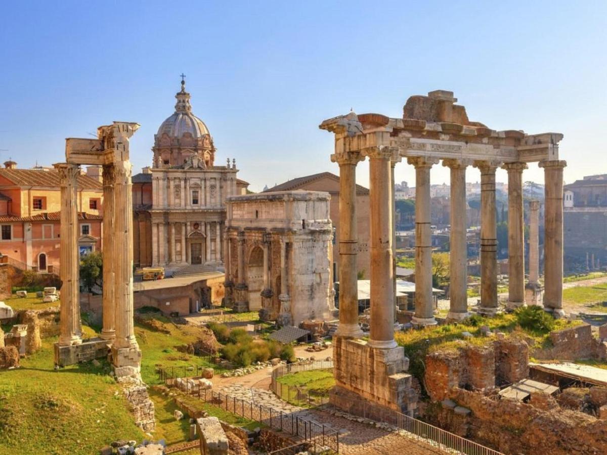 Vakantiehuis Appealing Mobile In With Terrace Rome